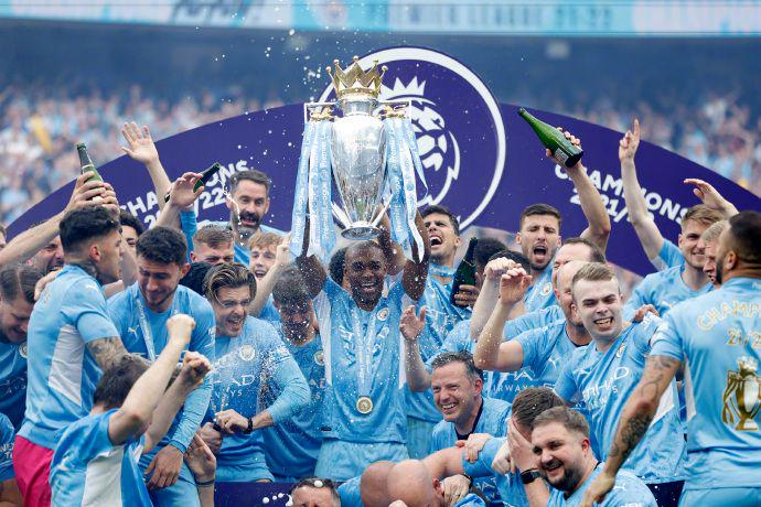 孔蒂再遭打击，佩杜拉：霍伊伦因右大腿股二头肌受伤而下场