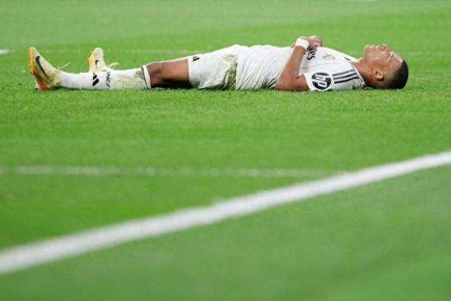 巴萨官方：欧冠对法鹰为高风险，将启动客队球迷安全管控预案