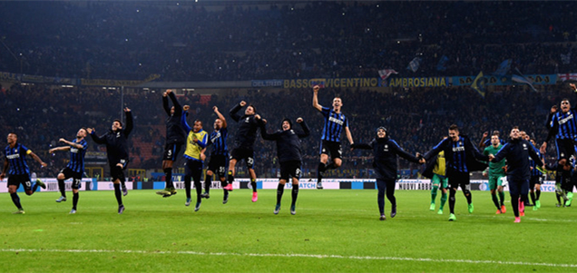 德容：之前哪怕有顶级球星也曾无缘大赛，今天的成果值得珍惜（德容：阵中有巨星也曾错失大赛，如今这份成果更该珍惜）