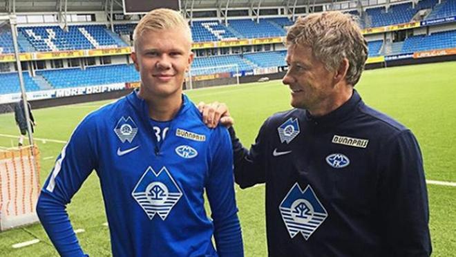 半场战报：巴西2-0塞内加尔，埃斯特旺、卡塞米罗建功