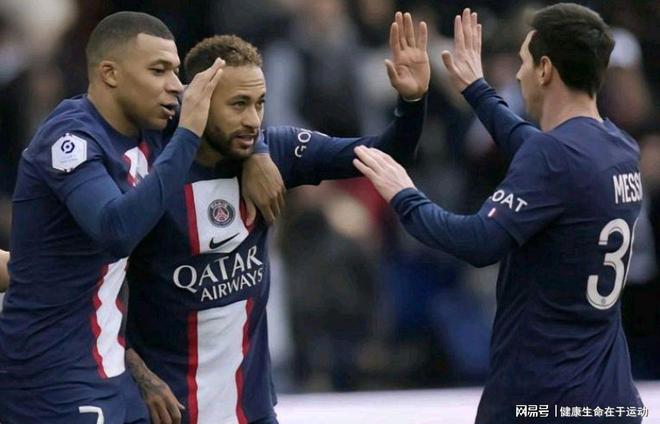 CBA季后赛前瞻：广东男篮冲击三连冠,