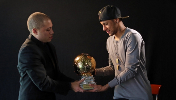 拜仁球星购物也请帮手？图片报揭秘德甲球员的私人时尚买手（德甲球员私人时尚买手曝光：拜仁名将购物也靠专业团队）