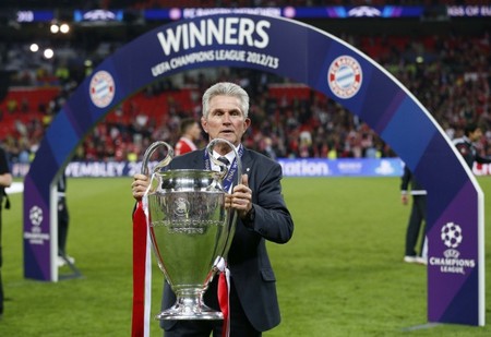 官方：多特门将迈尔续约至2027年（多特官宣：门将迈尔与球队续约至2027年）