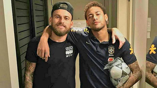 索帅：安切洛蒂曾调侃执教曼联压力太大，这种压力也是种荣幸