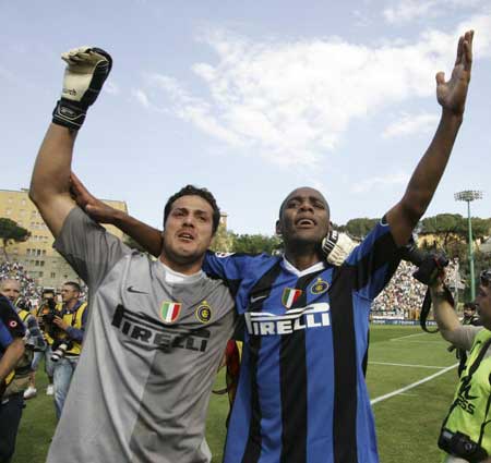 萨里：淘汰AC米兰意义重大，我们将带着斗志继续前行