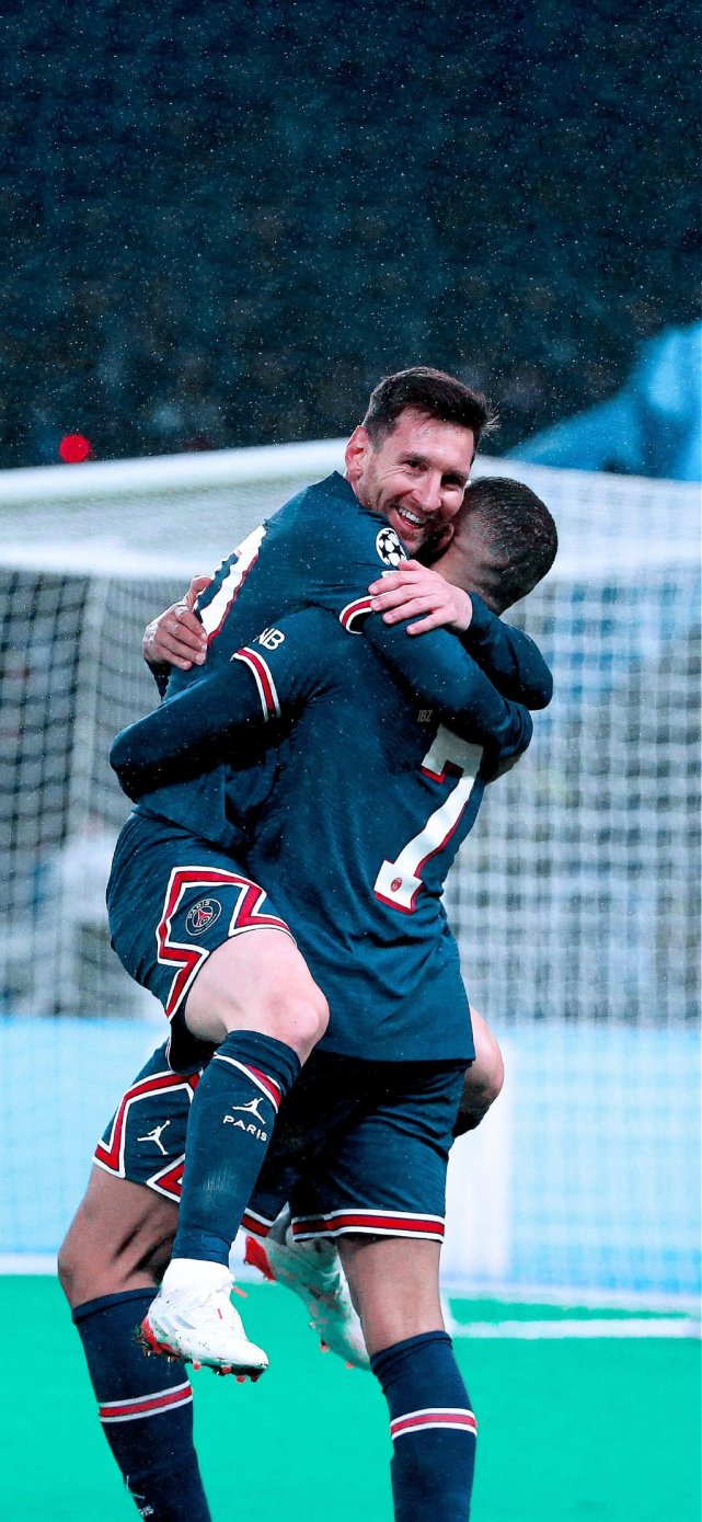 弗罗因德谈冬窗：没引援计划，伤员归队后球队阵容会非常完备