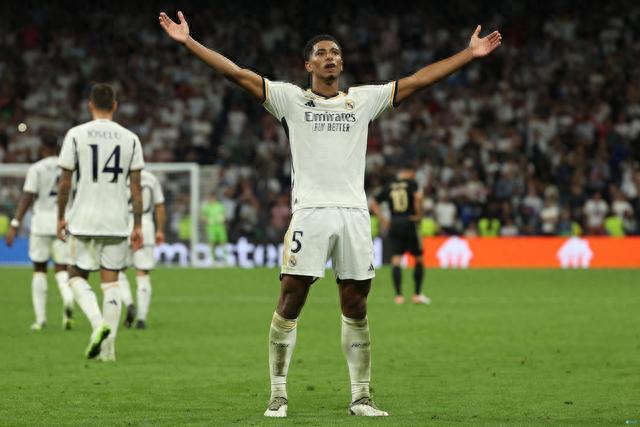 本赛季五大联赛球队欧冠积分：英超6队61分第1，意甲35分第2